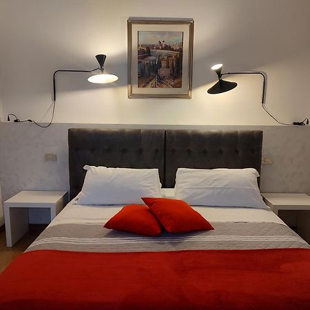Verona Relax & Stay Rooms Eksteriør billede