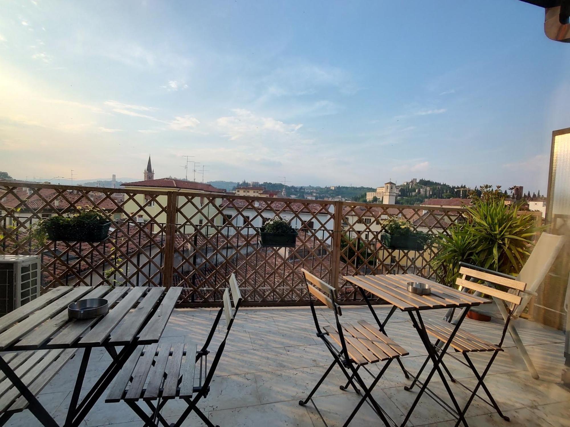 Verona Relax & Stay Rooms Eksteriør billede